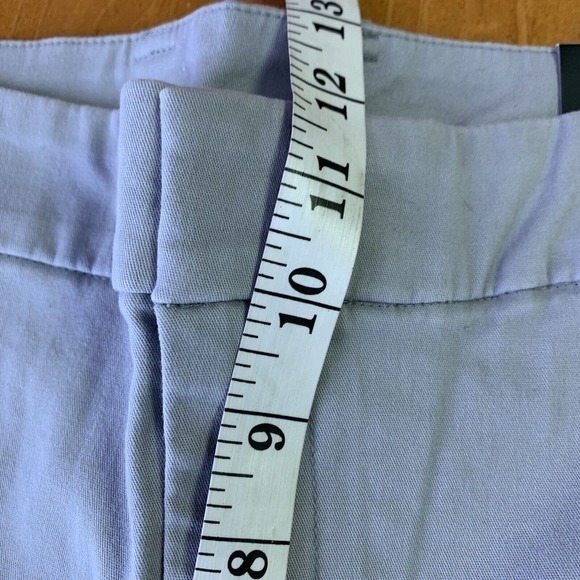 Lane Bryant Women's Grey Plus Sized 14 Bermuda Shorts Stretch NWT - Picture 6 of 7